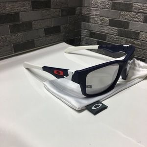 Oakley Jupiter Squared Sunglasses